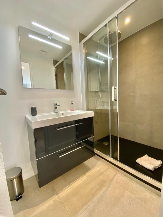 Republique Appartements مينتون المظهر الخارجي الصورة
