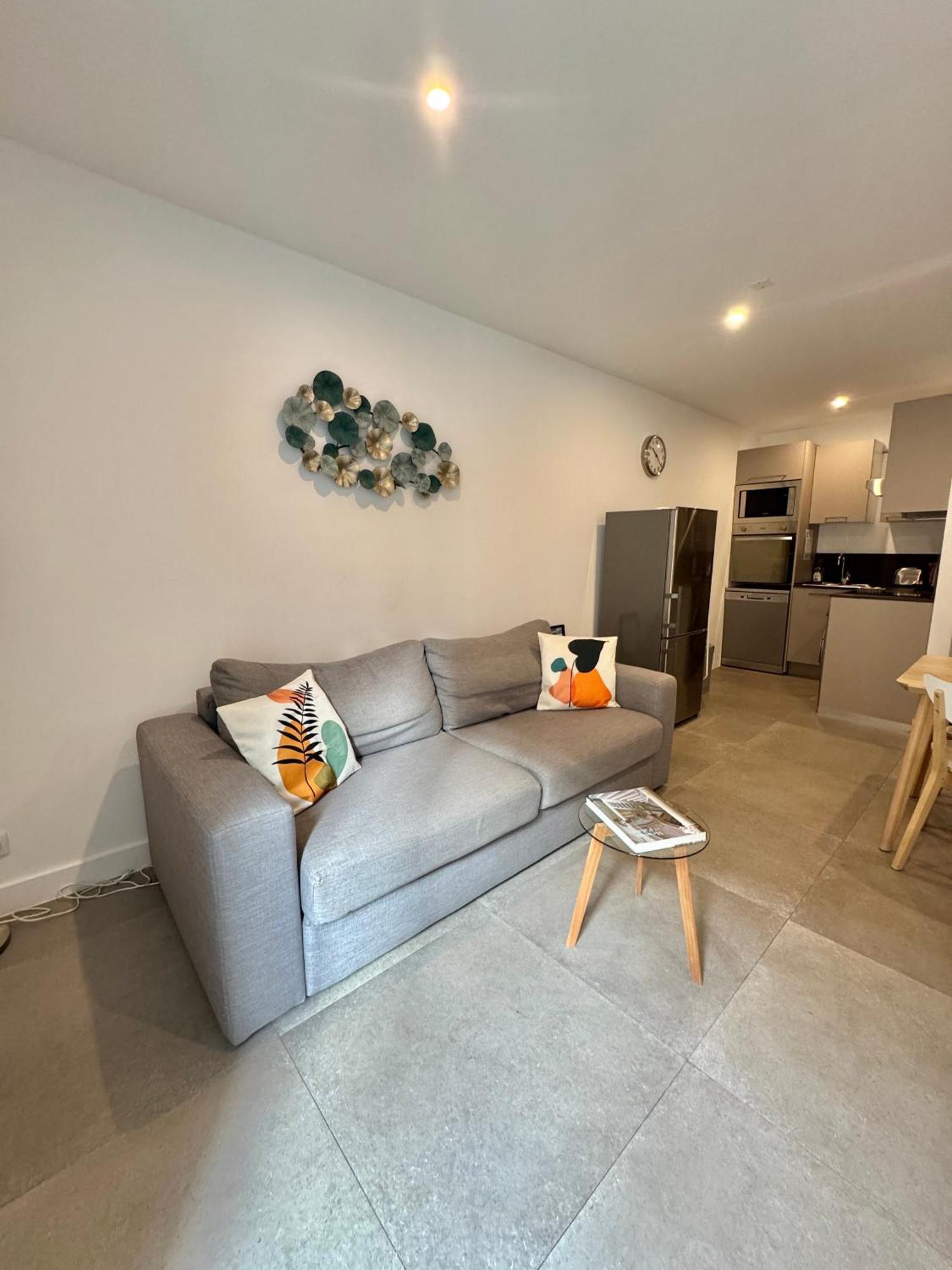 Republique Appartements مينتون المظهر الخارجي الصورة