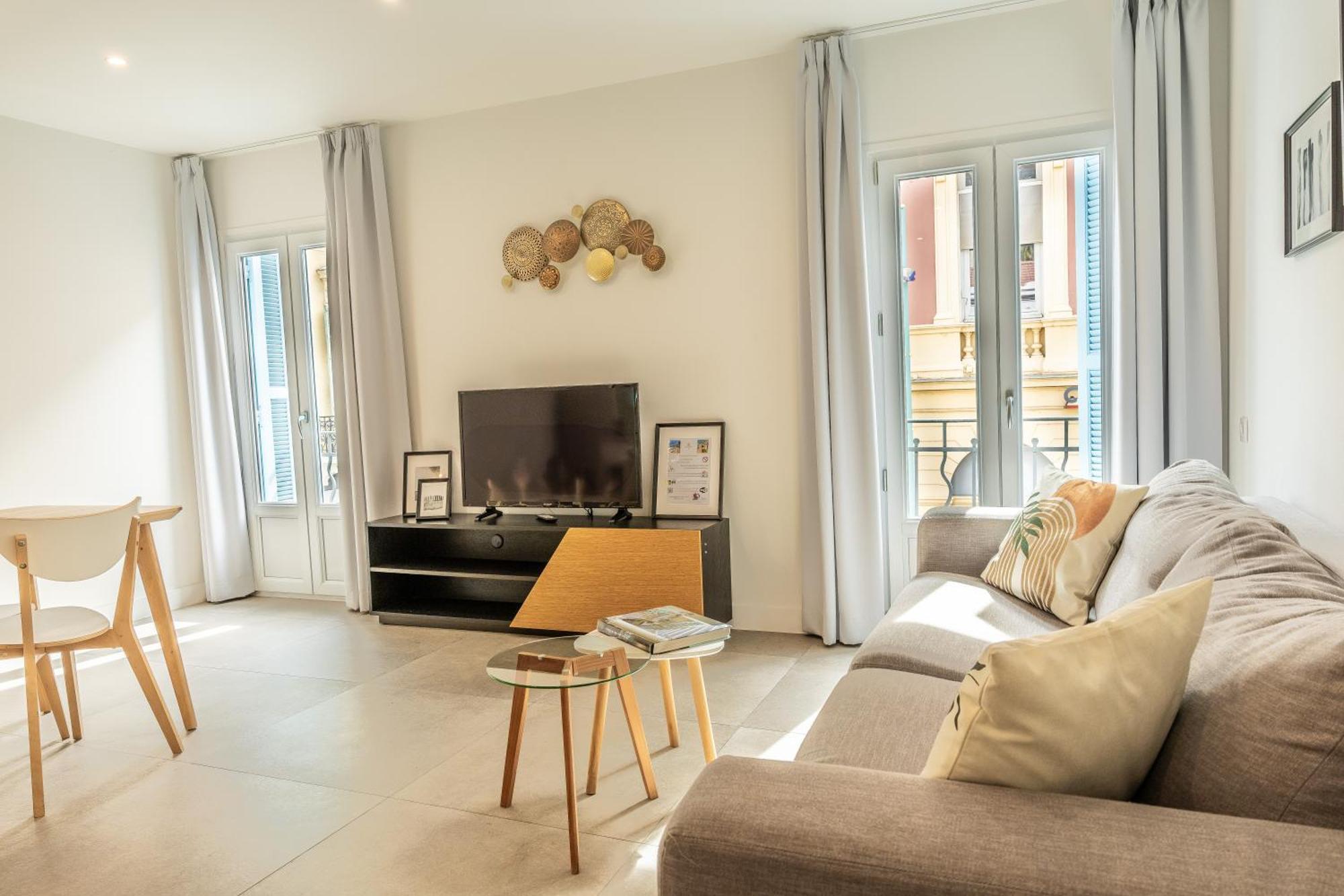Republique Appartements مينتون المظهر الخارجي الصورة